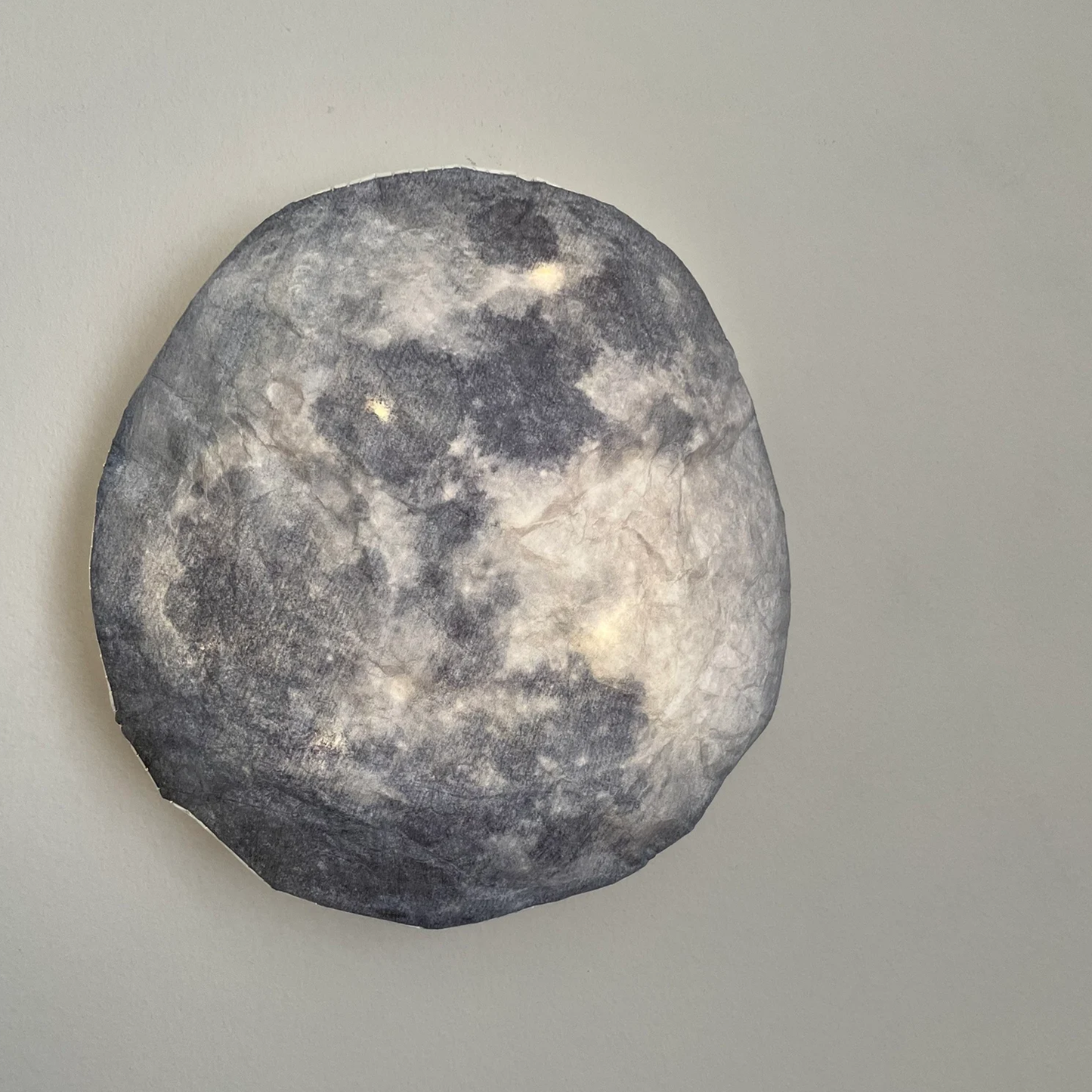 Lunar Pattern Wall Mounted Night Lamp, Celestial Themed Ambient Wall Lighting With Gentle Low-Intensity Glow For Interior Styling